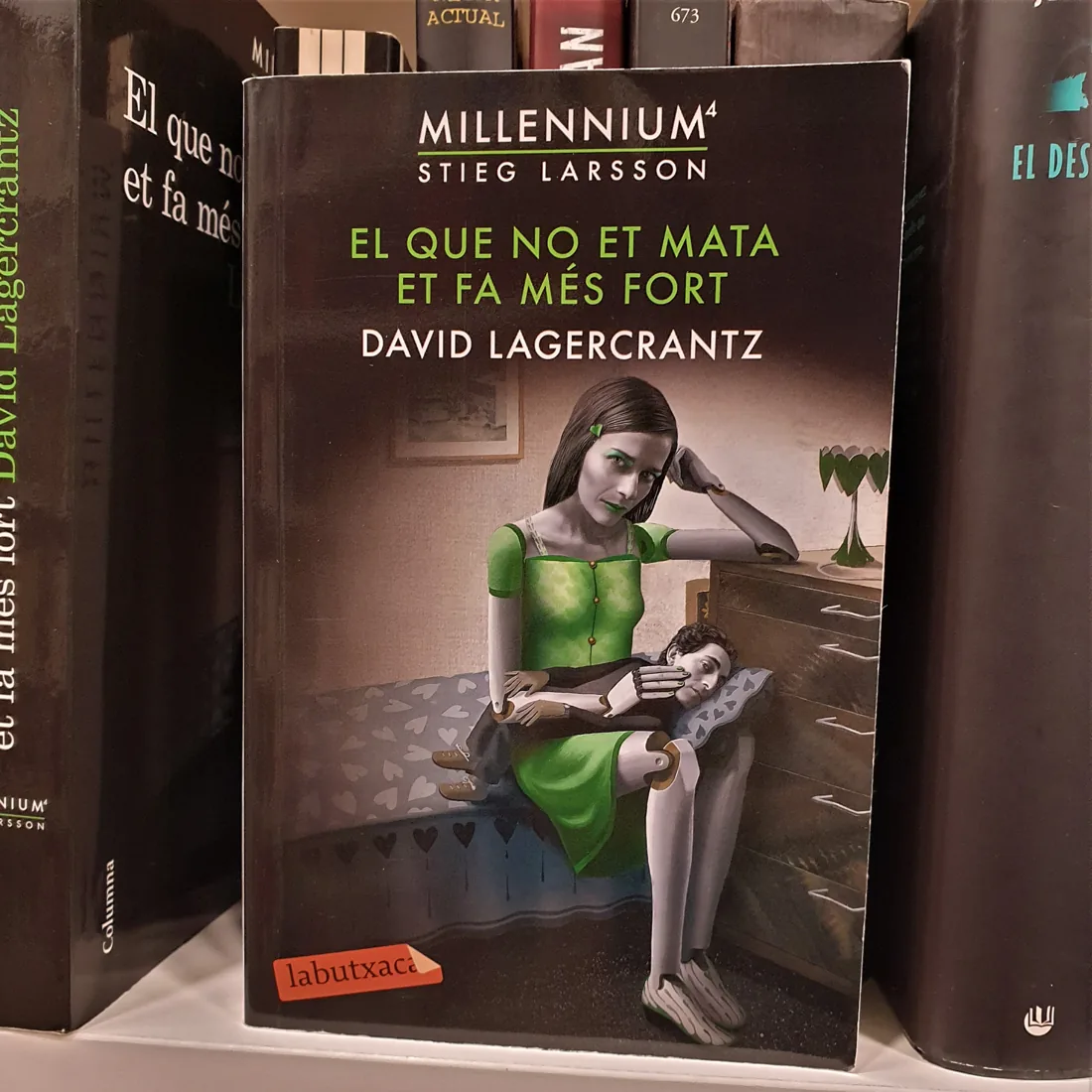 Millennium 4 en català, El que no et mata et fa més fort